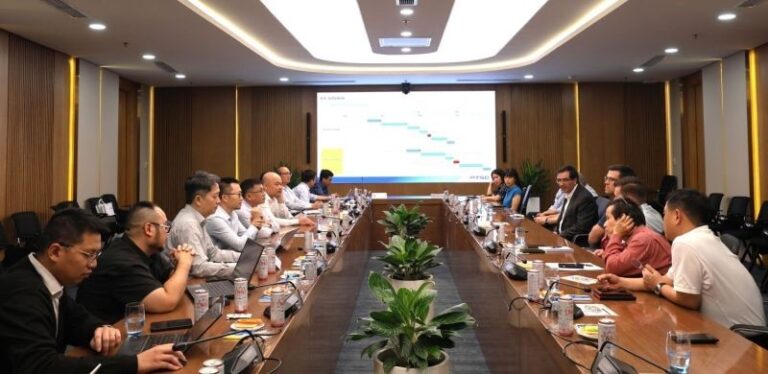 Working session to review progress Lac Da Vang Field Development ...